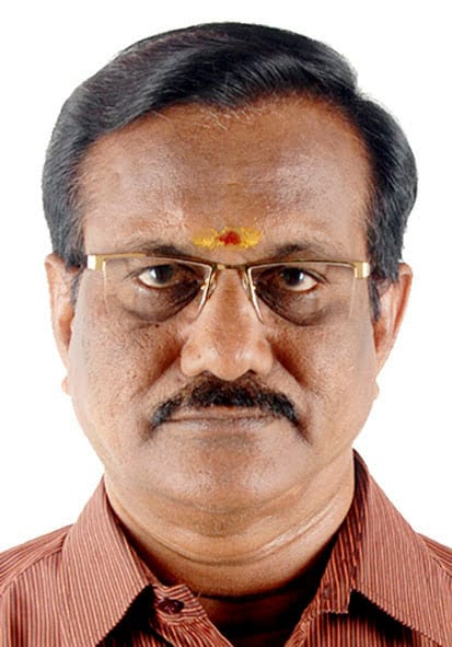 Dhakshnamuthy K